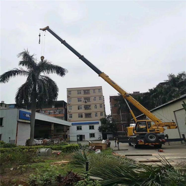 青松乡12吨吊车出租一天的收费标准是什么