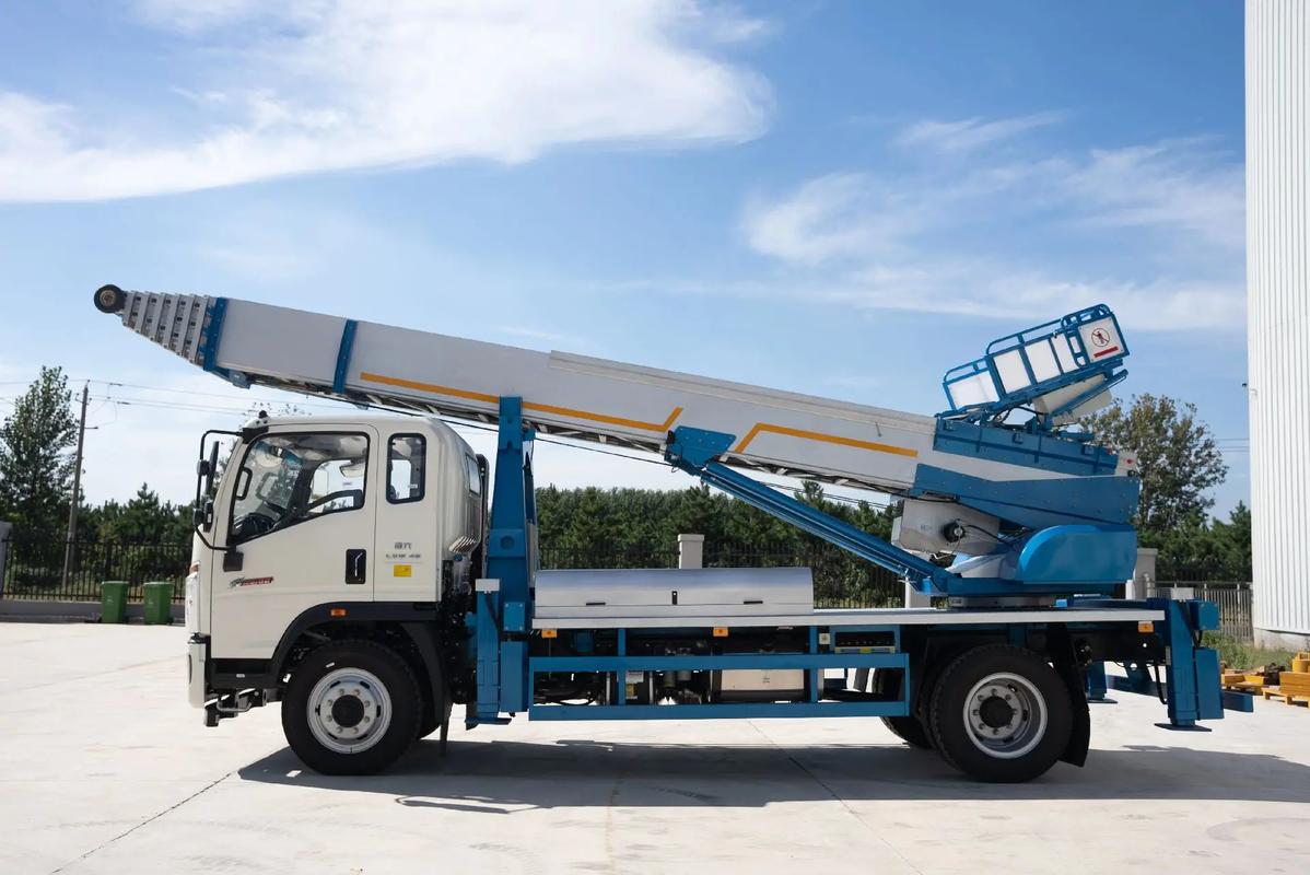 青松乡云梯上料车租赁费用