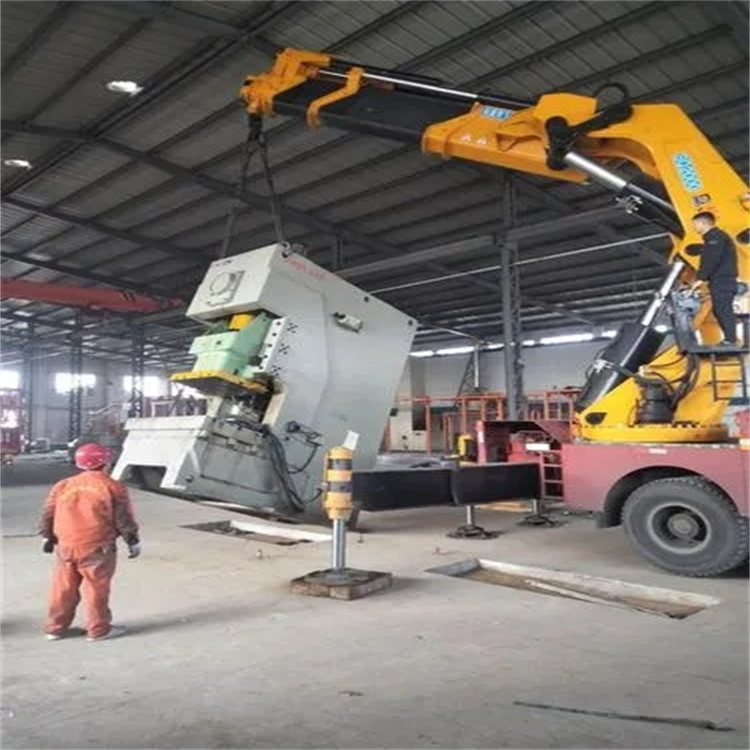 青松乡80吨折臂吊车出租附近电话